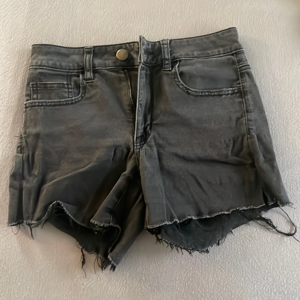 American Eagle hi-rise shortie/sateen